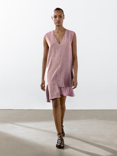 Vestido mini volantes 100% lino - Rosa pastel de Zara