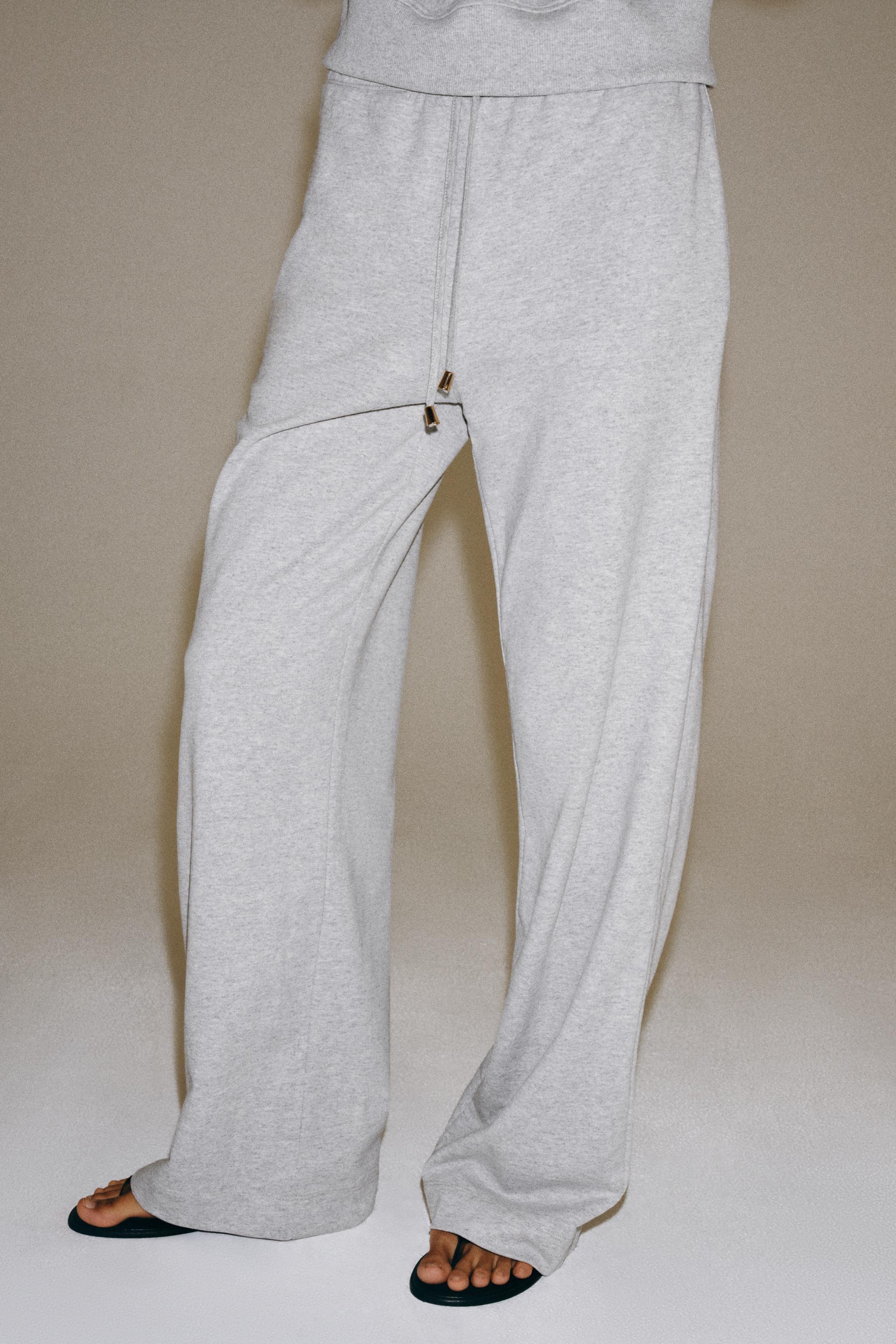 PANTALON LARGE EN MOLLETON
