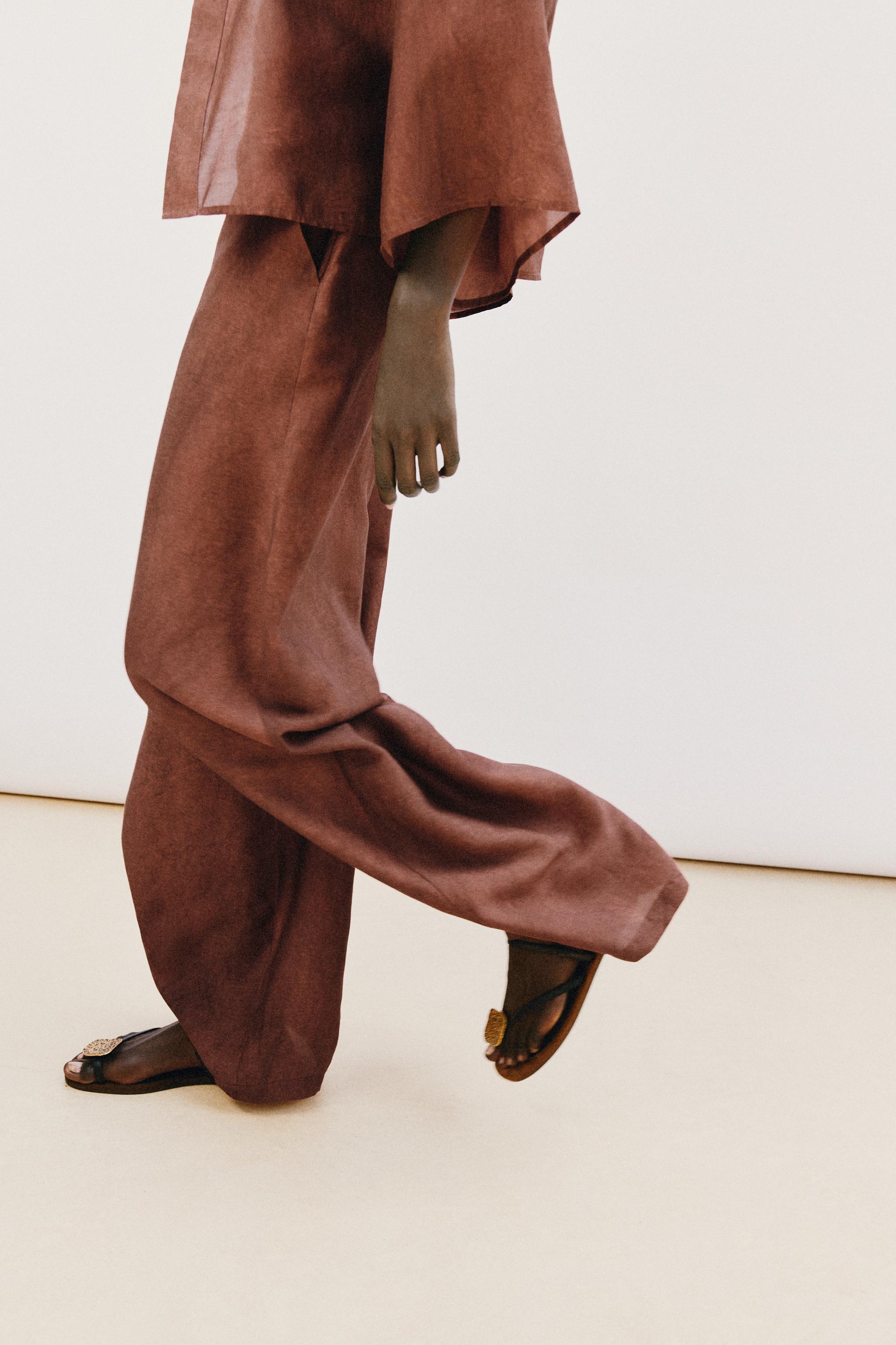 FLOWY WIDE LEG PANTS