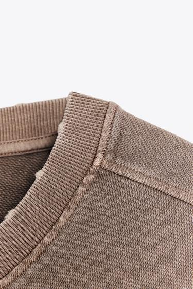 SWEAT EN MOLLETON EFFET DÉLAVÉ - Marron / Taupe de Zara - Image 7