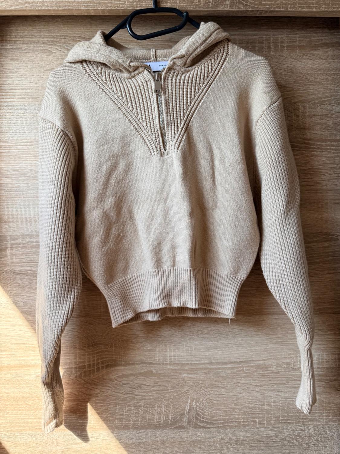 KNIT SWEATER WITH HOOD - Image 3