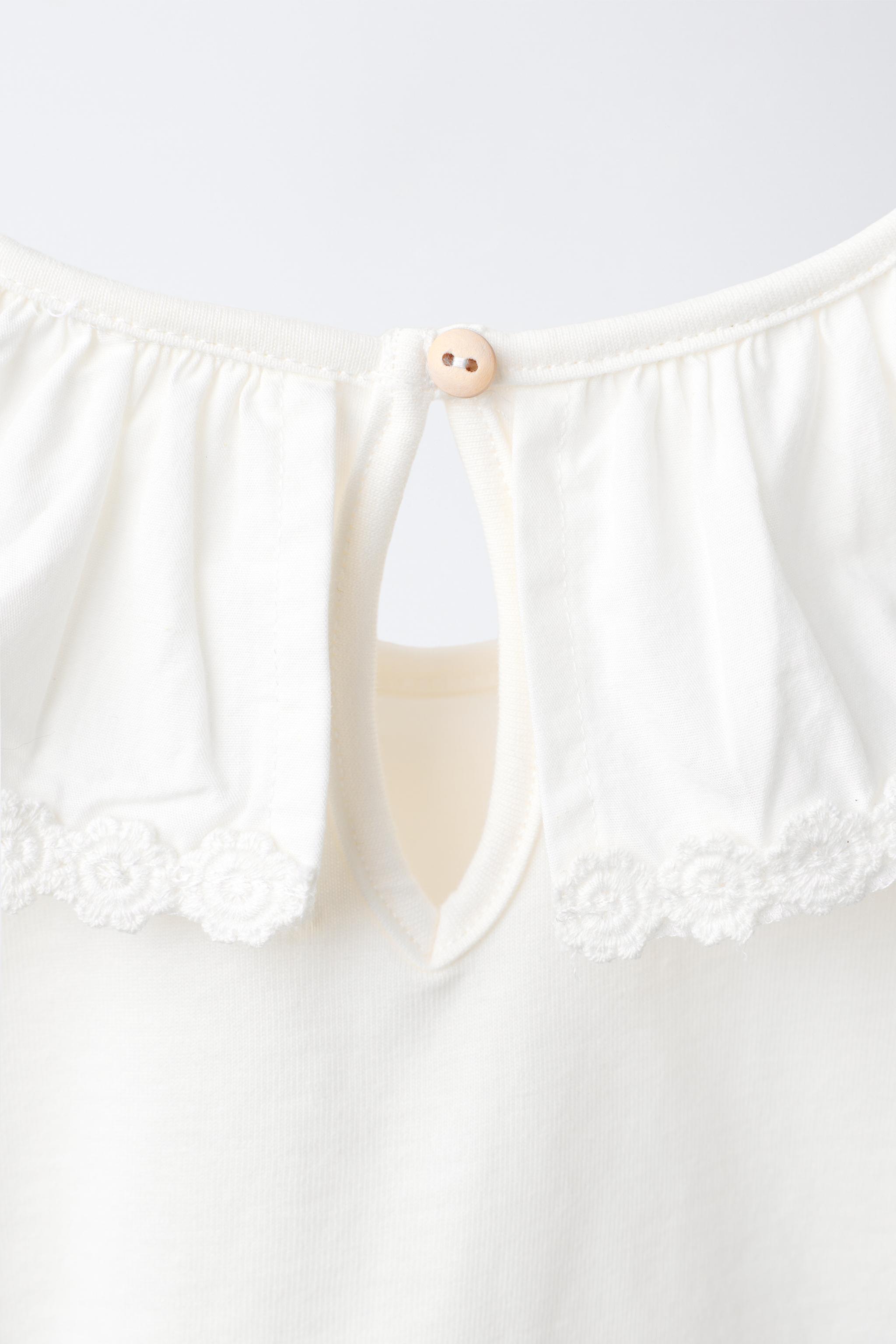 EMBROIDERED PETER PAN COLLAR T-SHIRT