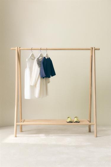 WOODEN CLOTHES RACK - Light beige by Zara