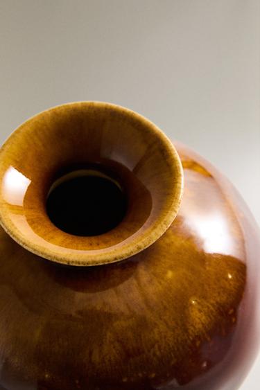 SHORT COLOURED CERAMIC VASE - Khaki by Zara - Image 2