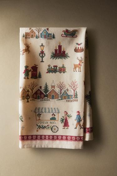 COTTON CHRISTMAS VILLAGE KITCHEN TOWEL (PACK OF 2) — Red 1