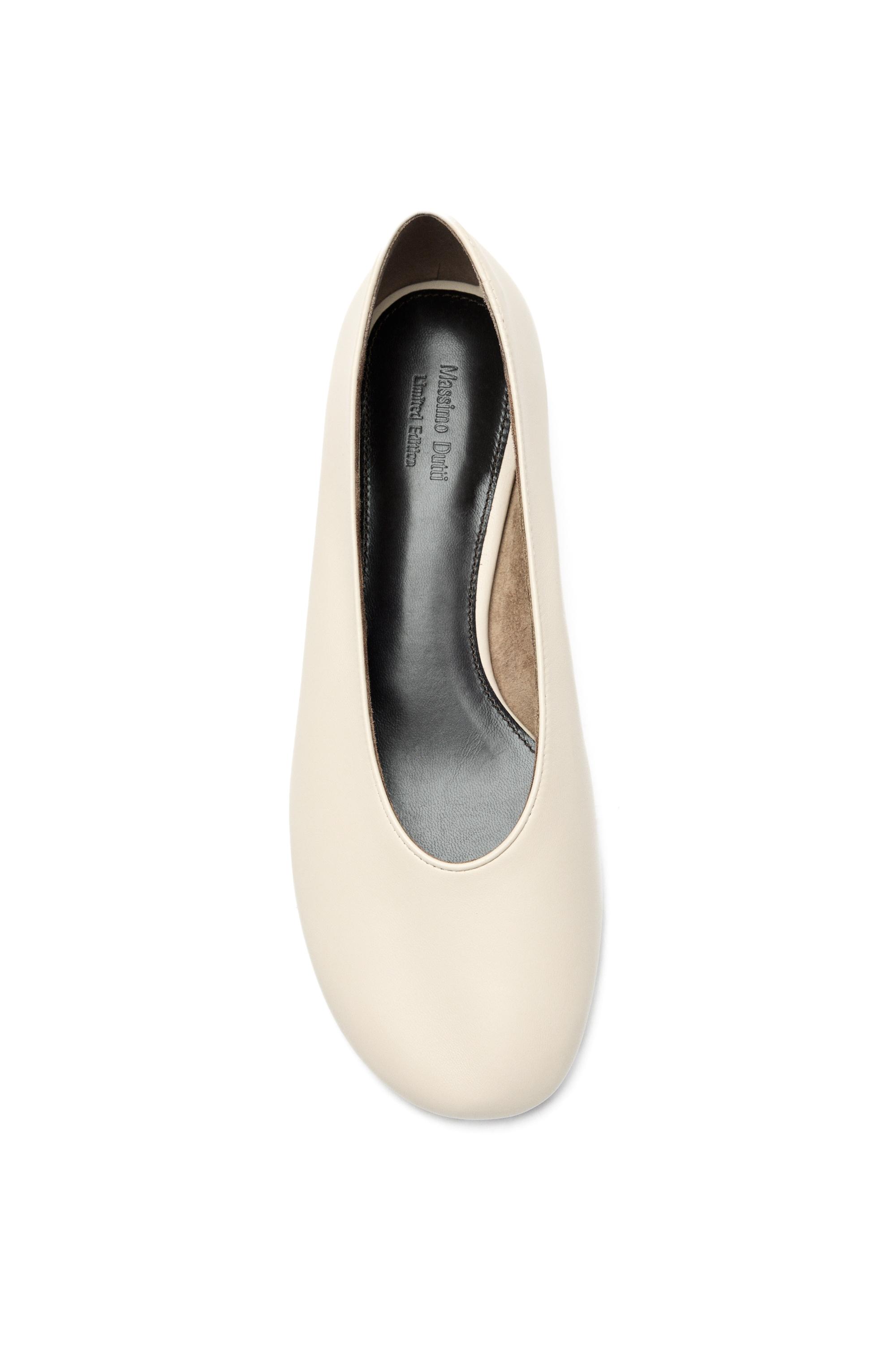 Leather low heel ballet flat - LIMITED EDITION