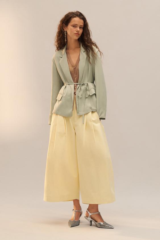 LIMITED EDITION FLOWY POCKET BLAZER from Zara - $119