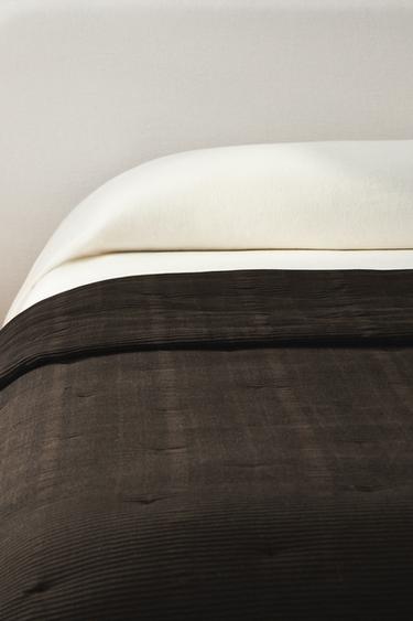GATHERED COTTON QUILTED BEDSPREAD - Dark brown by Zara
