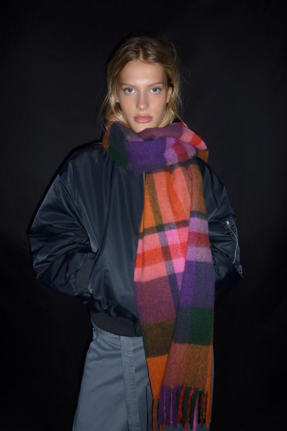LENÇO ESTAMPADO AOS QUADRADOS COM FRANJAS - Laranja da Zara - Imagem 0