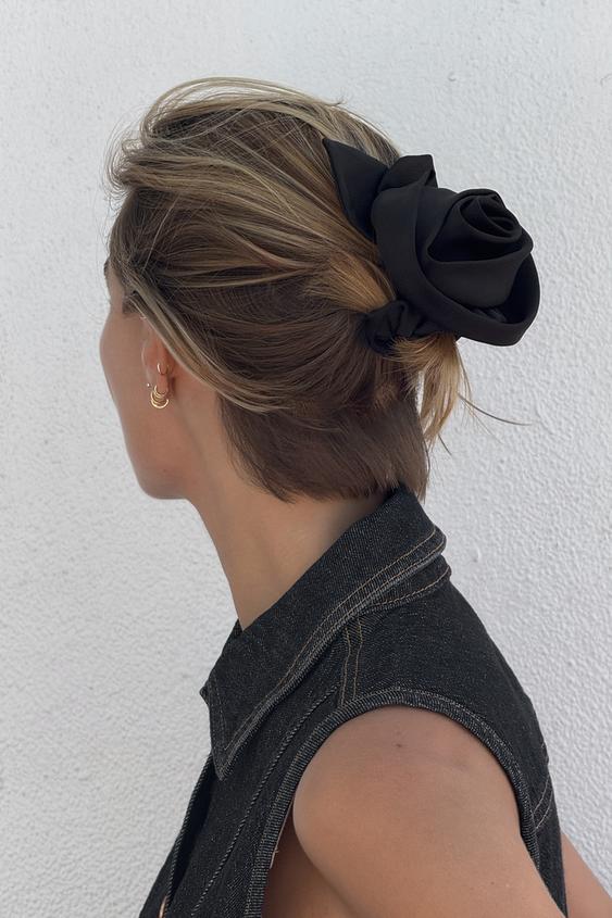 FLOWER AND LEAF SCRUNCHIE - Black | ZARA New Zealand
