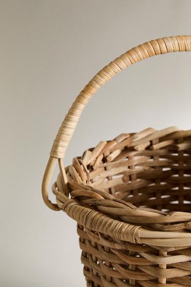 WOVEN WICKER BASKET - Light beige by Zara - Image 3