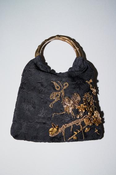 EMBROIDERED MINI BUCKET BAG - Črna od Zare