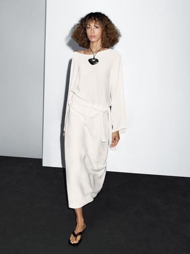 Falda midi recta con cáñamo - Blanco de Zara - Imagen 0