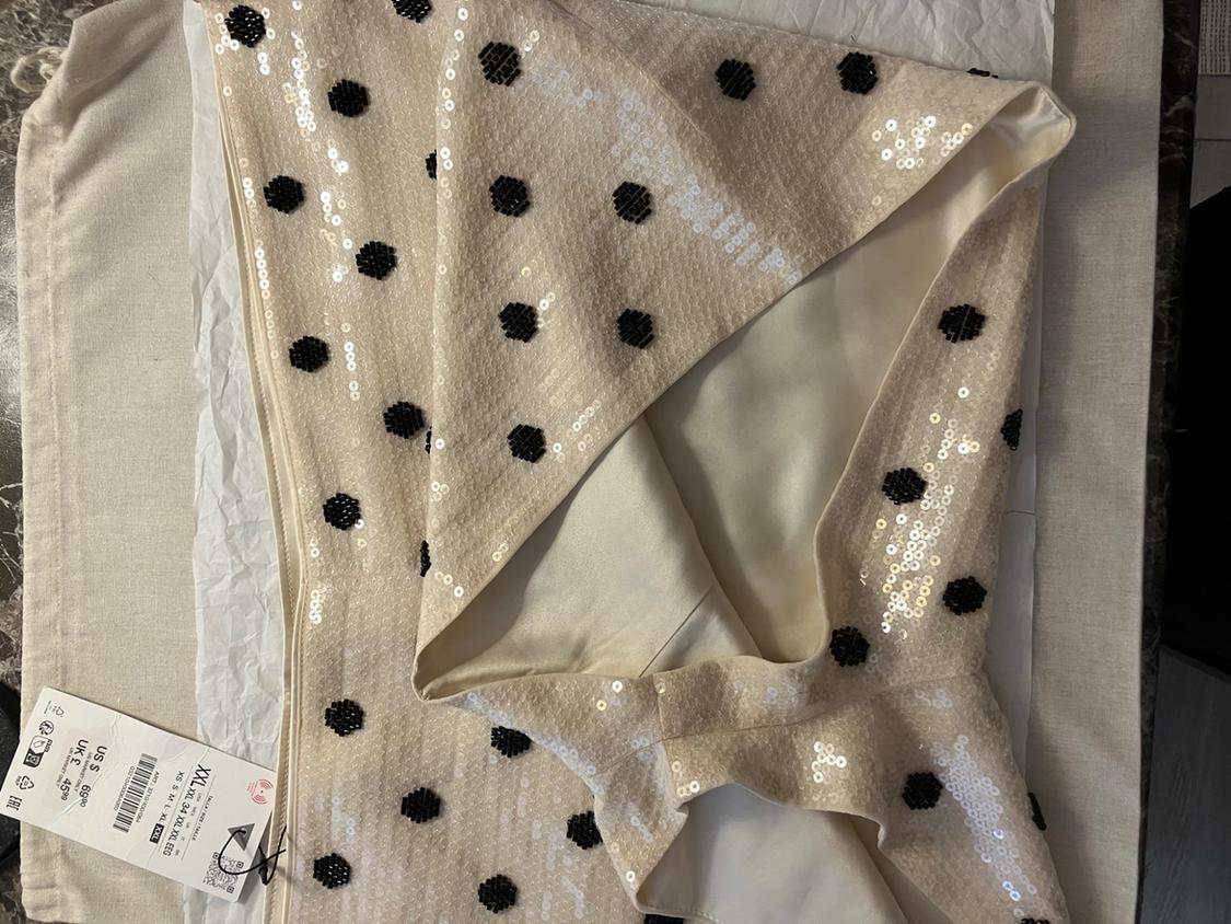 SEQUIN DOT MINI SHORTS - Image 9