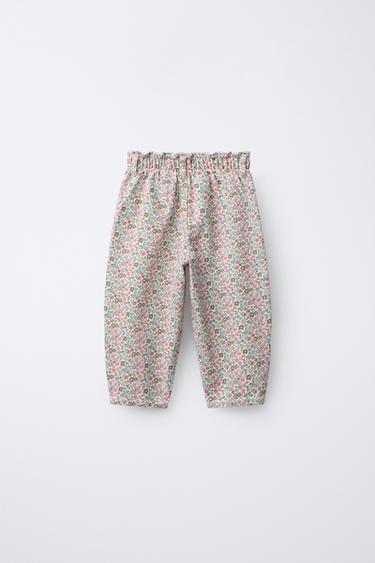 PANTALON BAGGY EN SERGÉ À FLEURS - Fuchsia de Zara - Image 1