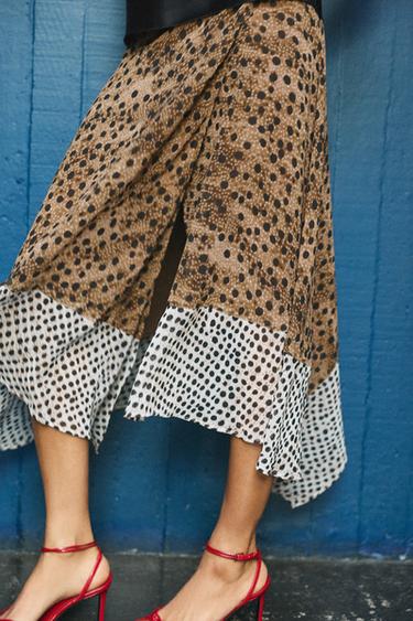 FALDA MIDI ESTAMPADA - Negro / Marrón de Zara