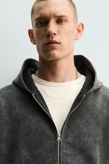 UNNIQQAN EFFEKTLI ZAMOKLI HUDI - Toʻq antratsit tusli Zara tomonidan