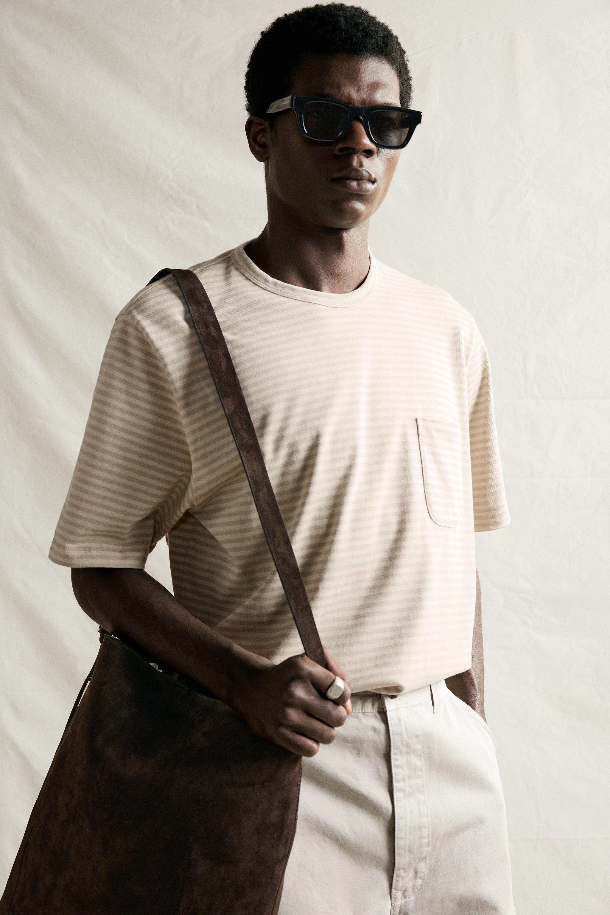 STRIPED JACQUARD POCKET T-SHIRT