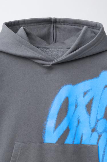 GILET MOLLETON CAPUCHE GRAFFITI - Anthracite foncé de Zara - Image 2