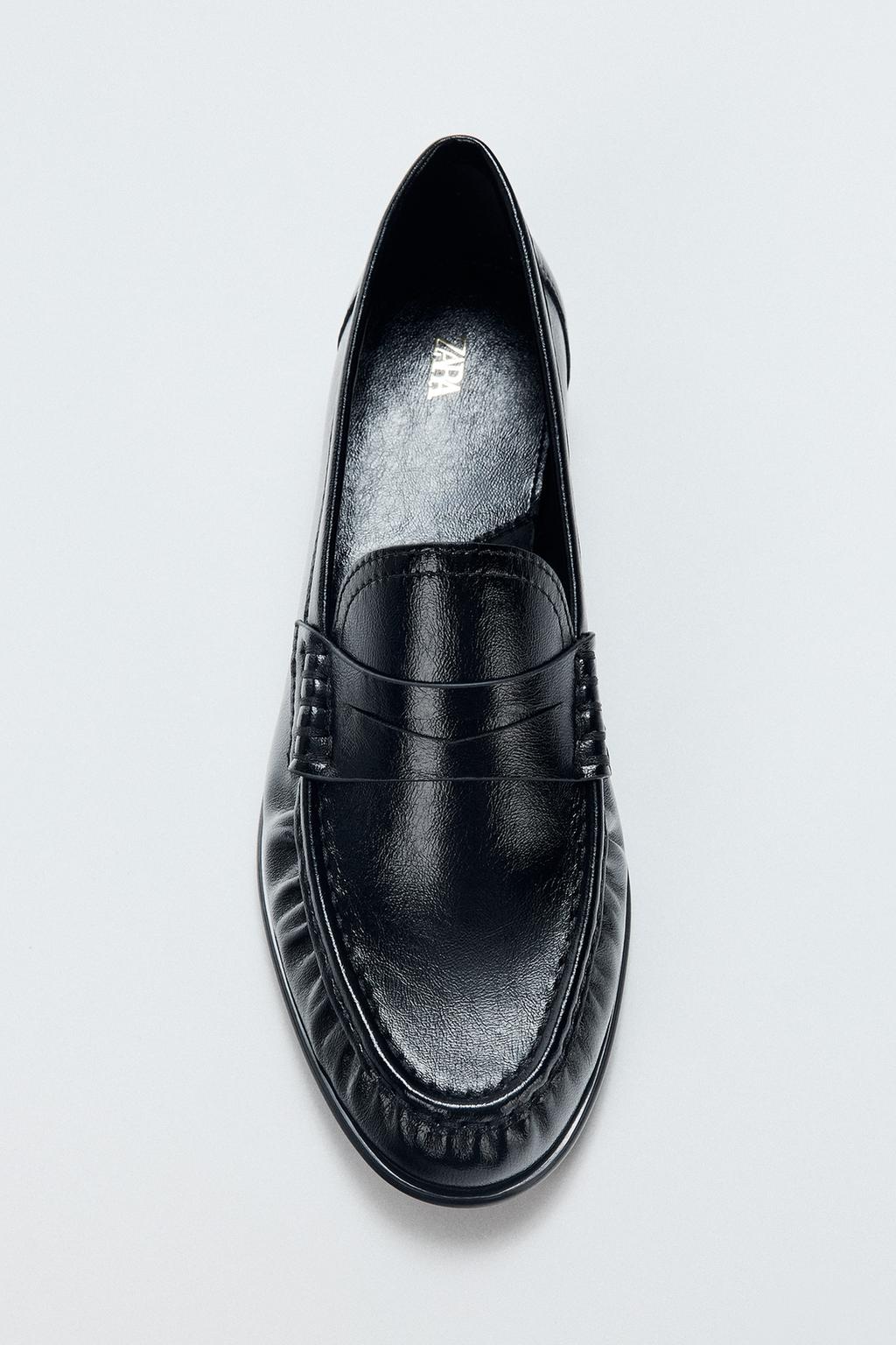 SOFT GATHERED LOAFERS
