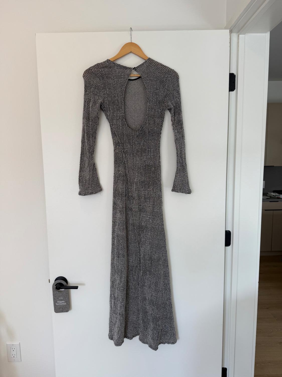 VESTIDO MIDI COSTURAS MARCADAS - Image 3
