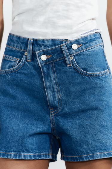 HIGH-WAIST CROSSOVER WAIST TRF MOM FIT DENIM BERMUDA SHORTS - Navy blue by Zara