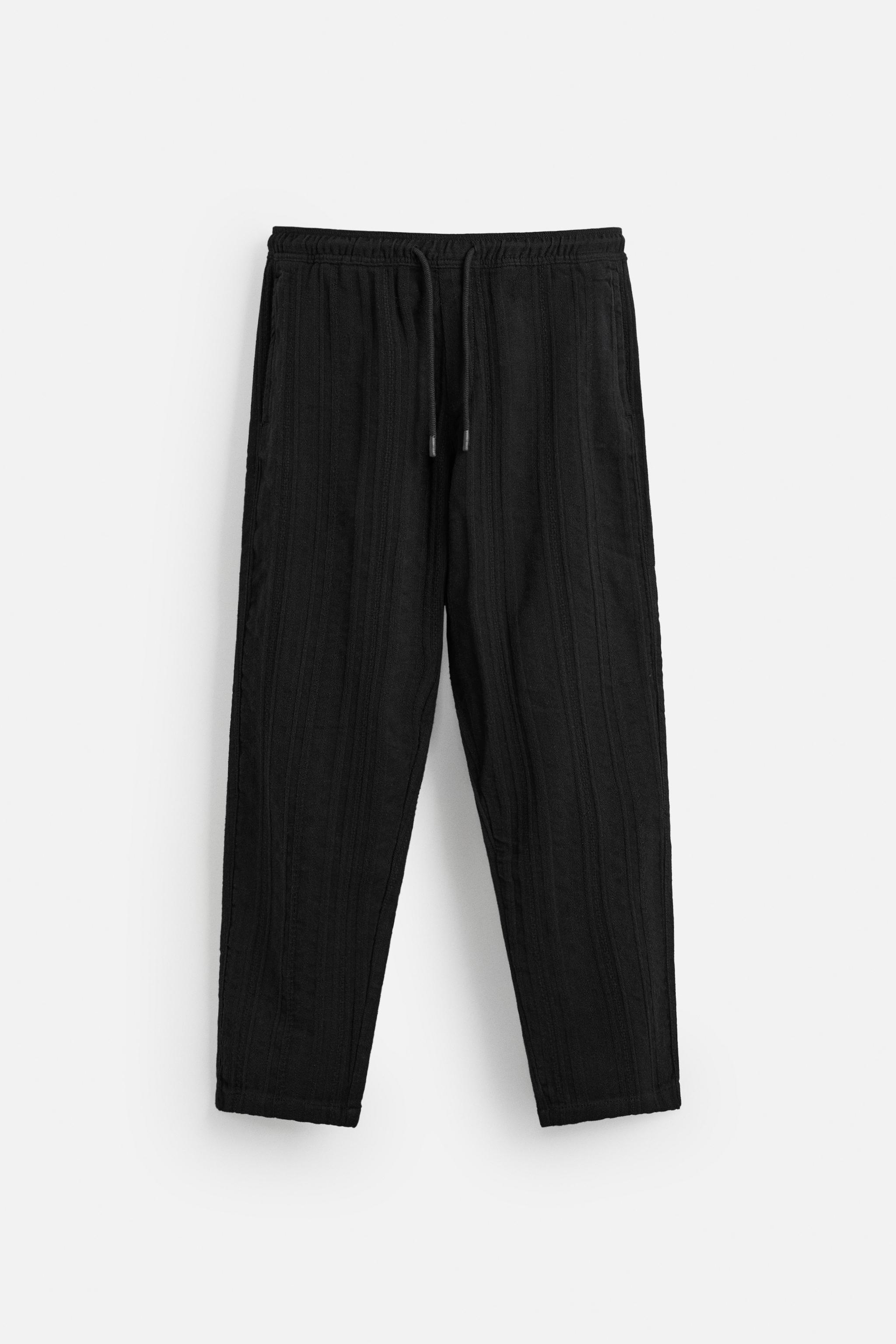 TEXTURED RELAXED FIT PANTS