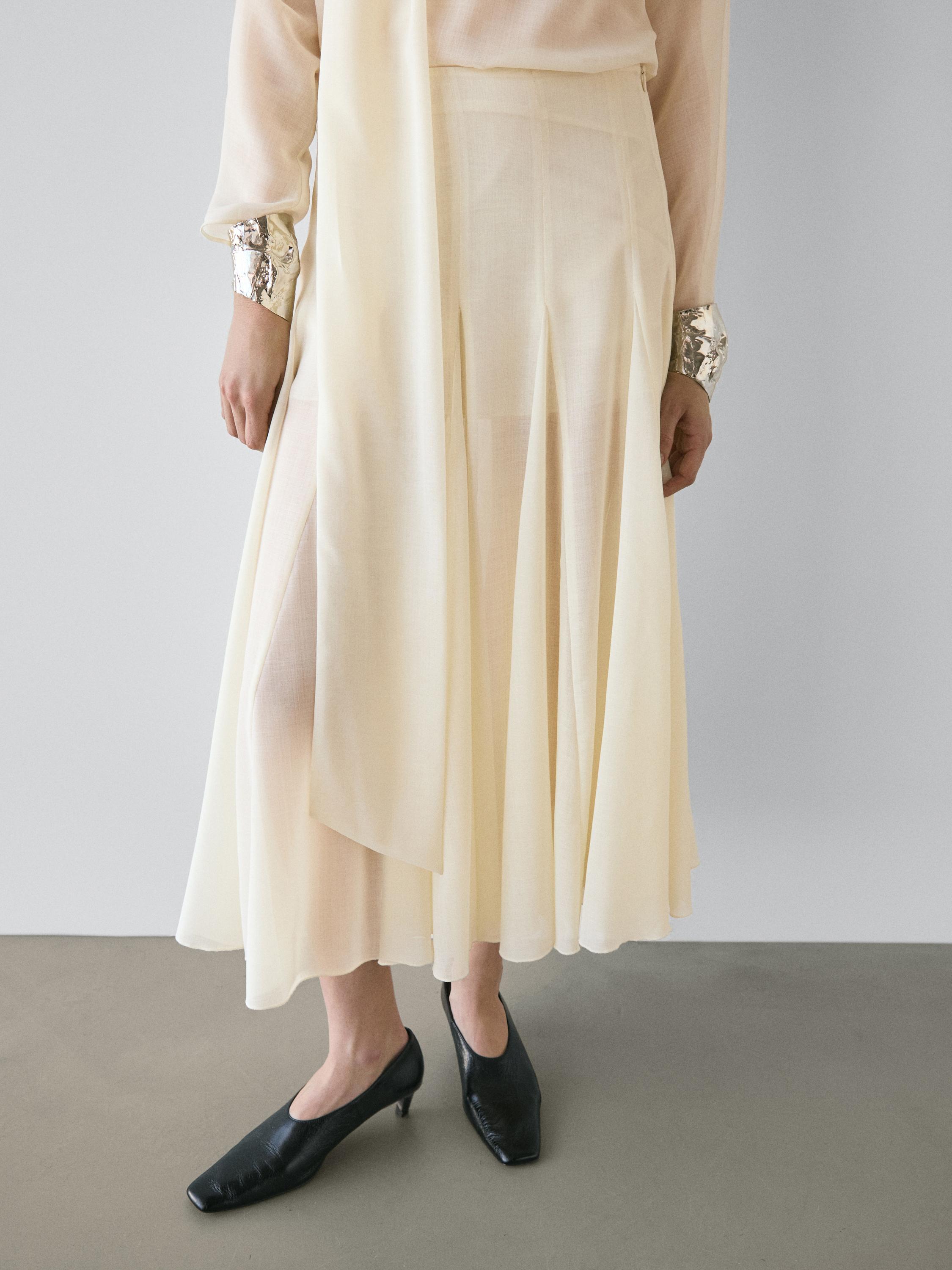 Short flowing flared skirt - STUDIO