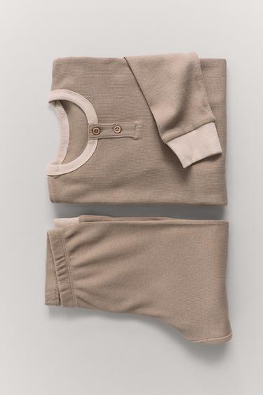 LOOK - Faded pink by Zara