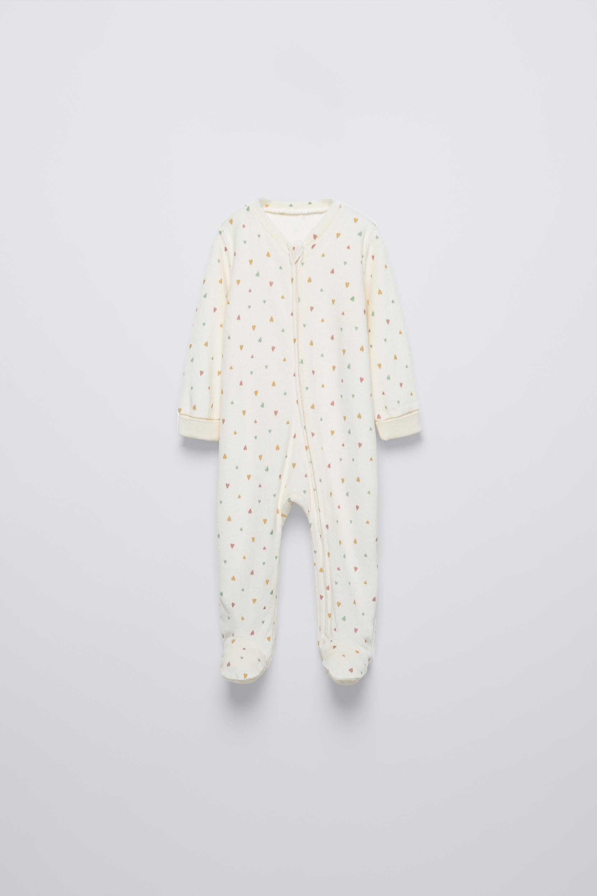 VELOURHEARTSLEEPSUIT