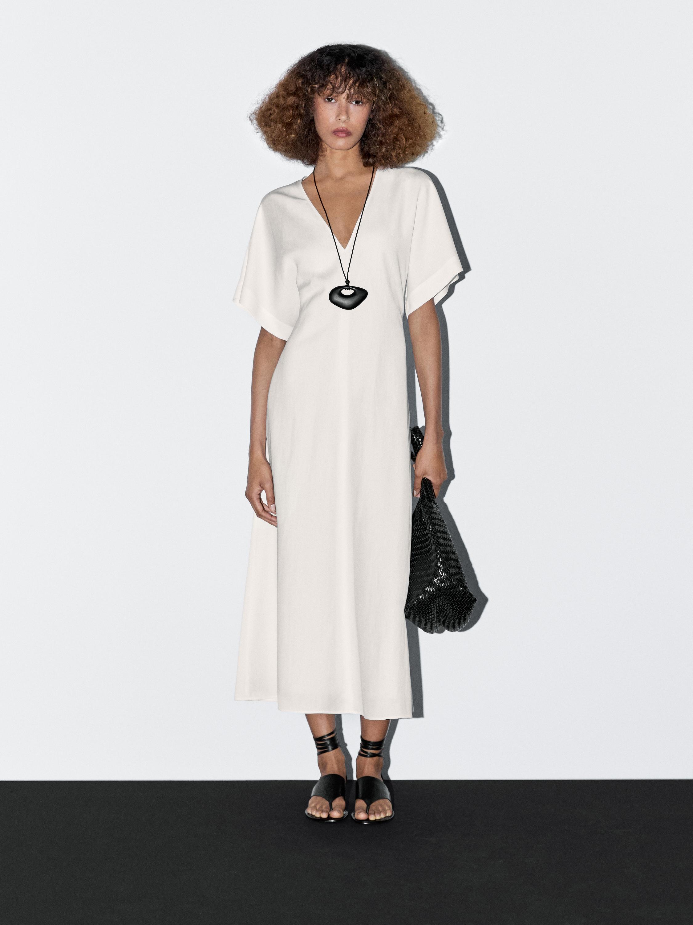 Robe midi ample décolleté en V