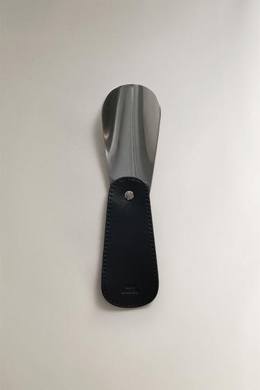 STEEL AND LEATHER TRAVEL SHOEHORN - Black by Zara - Image 0
