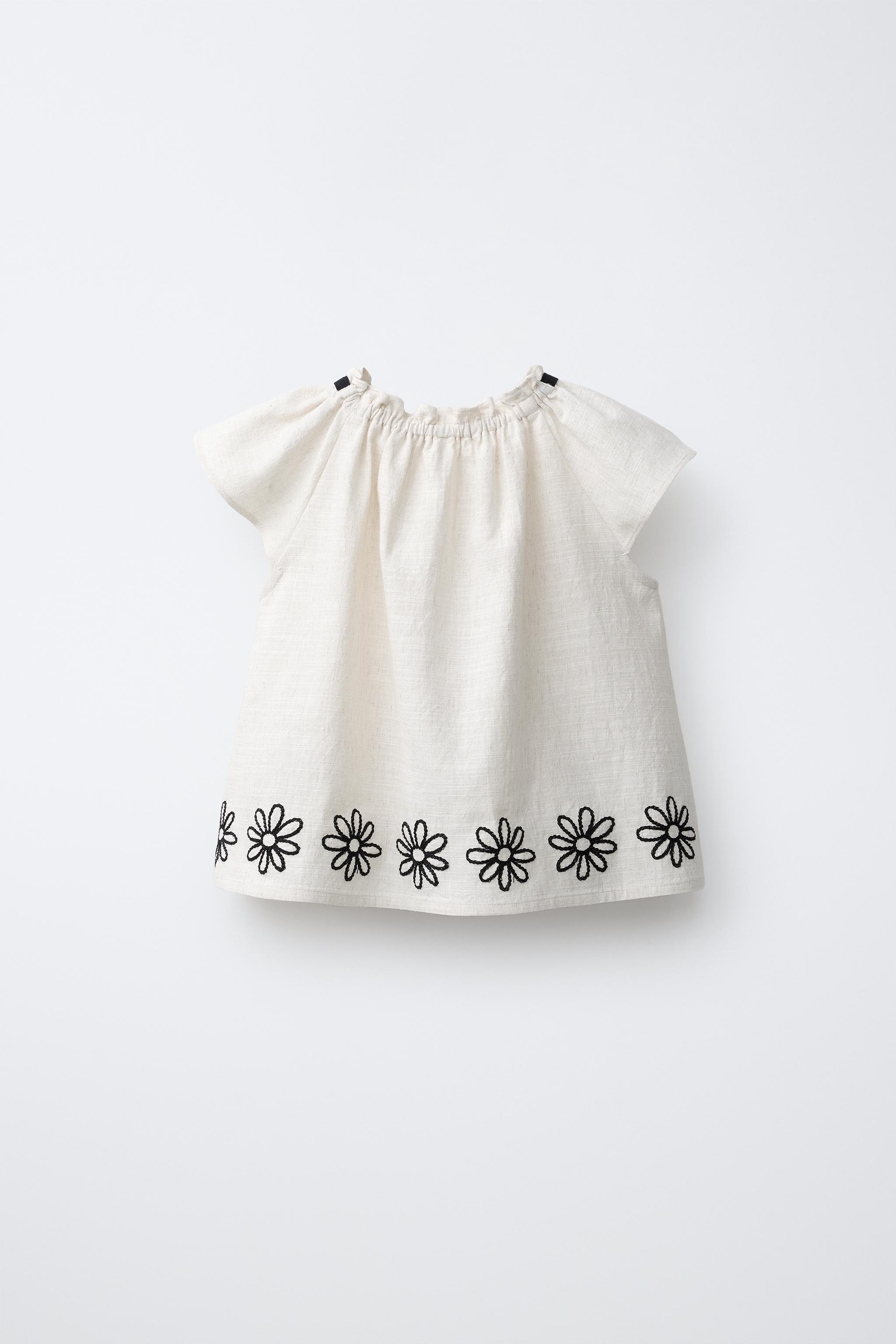 EMBROIDERED FLORAL BLOUSE