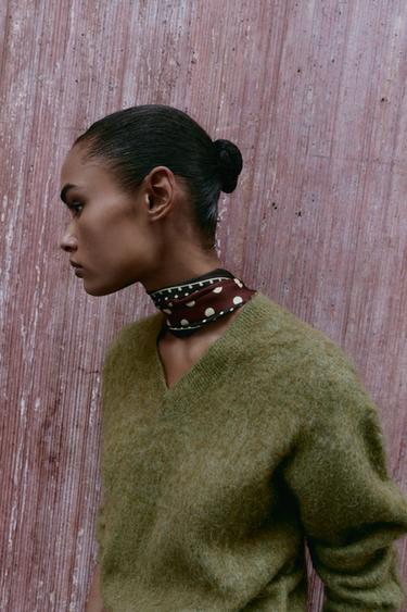 BRUSHED EFFECT KNIT SWEATER - Khaki by Zara