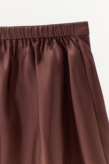 SHORTS SATINÉS - Marron de Zara - Image 4