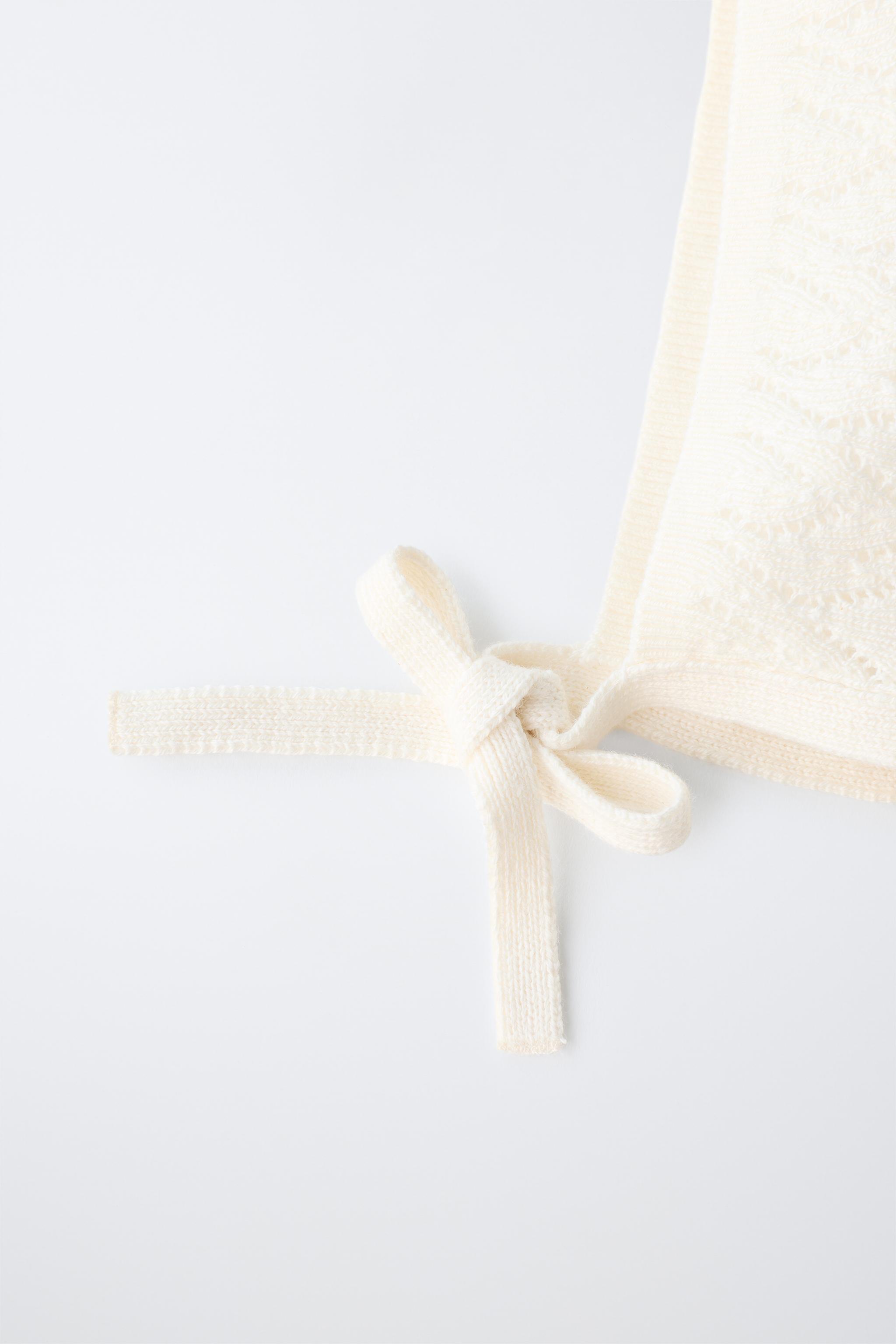 COTTON AND SILK KNIT BONNET — Ecru
