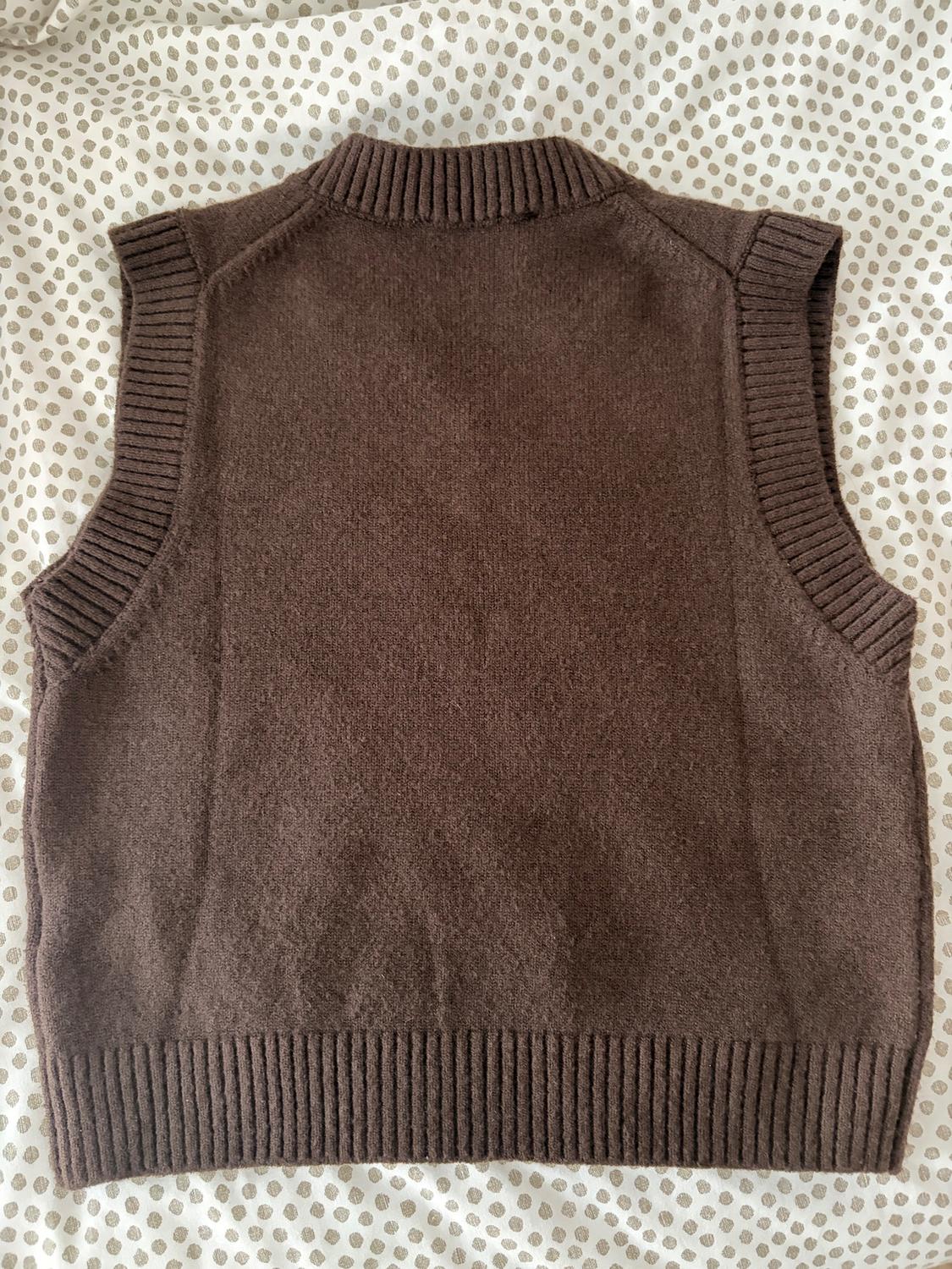 PLAIN KNIT SWEATER VEST - Image 2
