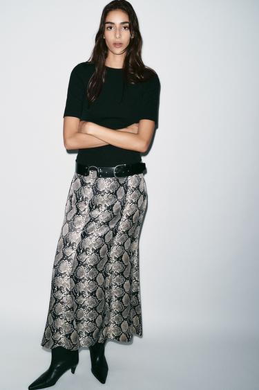 CAMISETA INTERLOCK FRUNCES - Negro de Zara