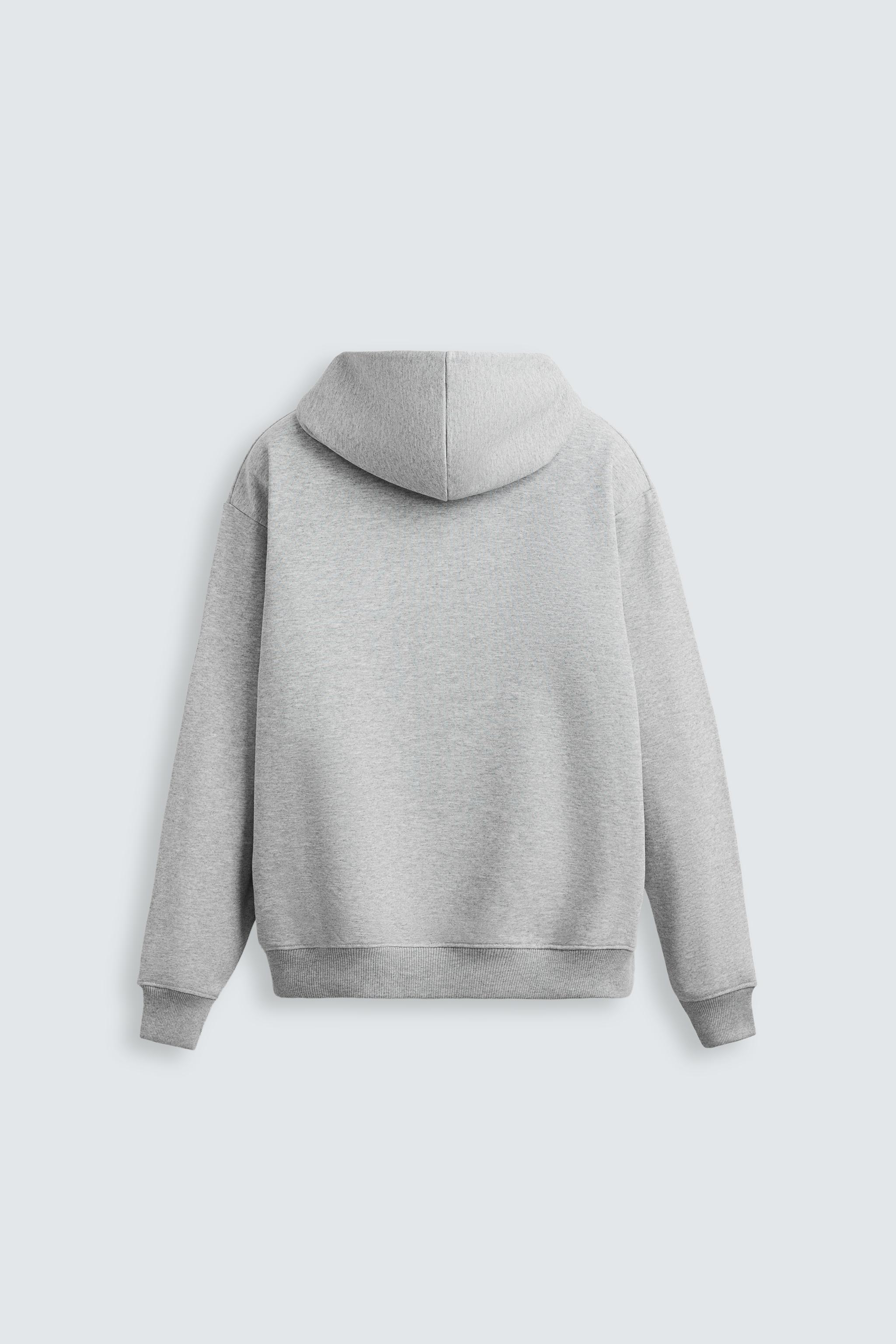 BASIC HOODIE