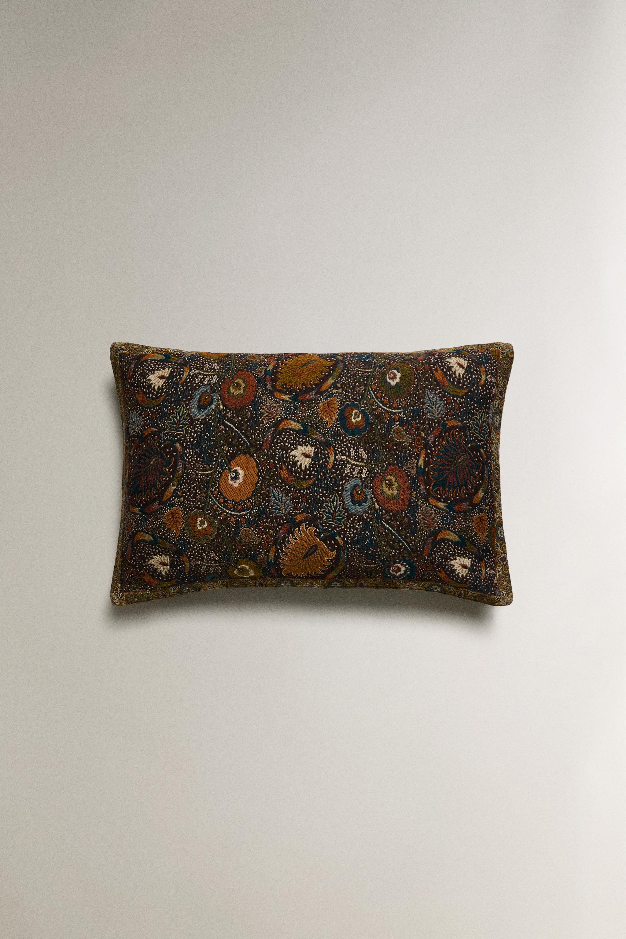 FLORAL JACQUARD CUSHION COVER - Blue | ZARA United States