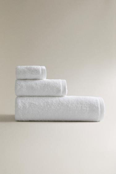 SERVIETTE DE BAIN ÉPONGE HAUT GRAMMAGE - Blanc de Zara - Image 0