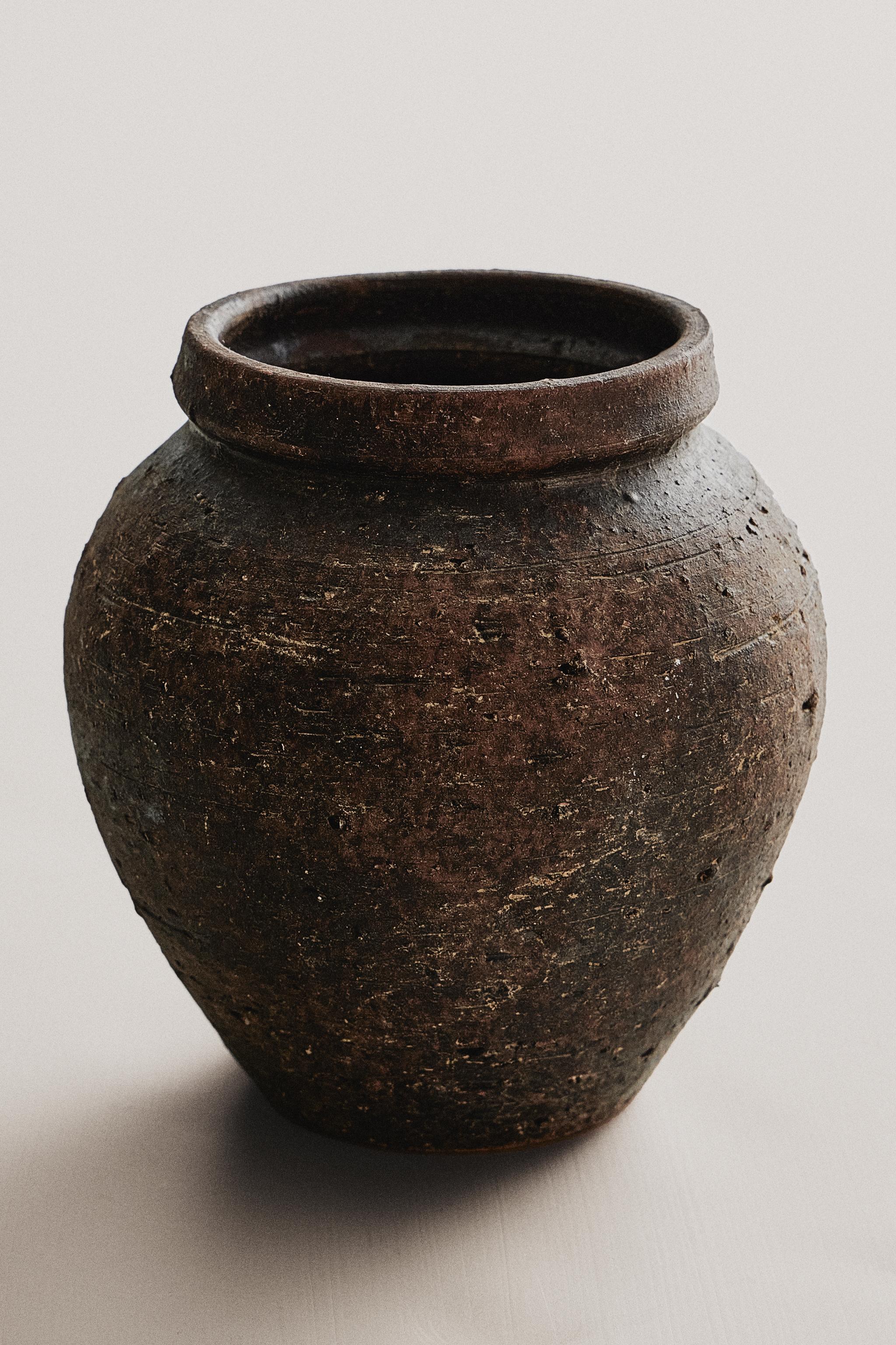 VASE CÉRAMIQUE TEXTURÉE
