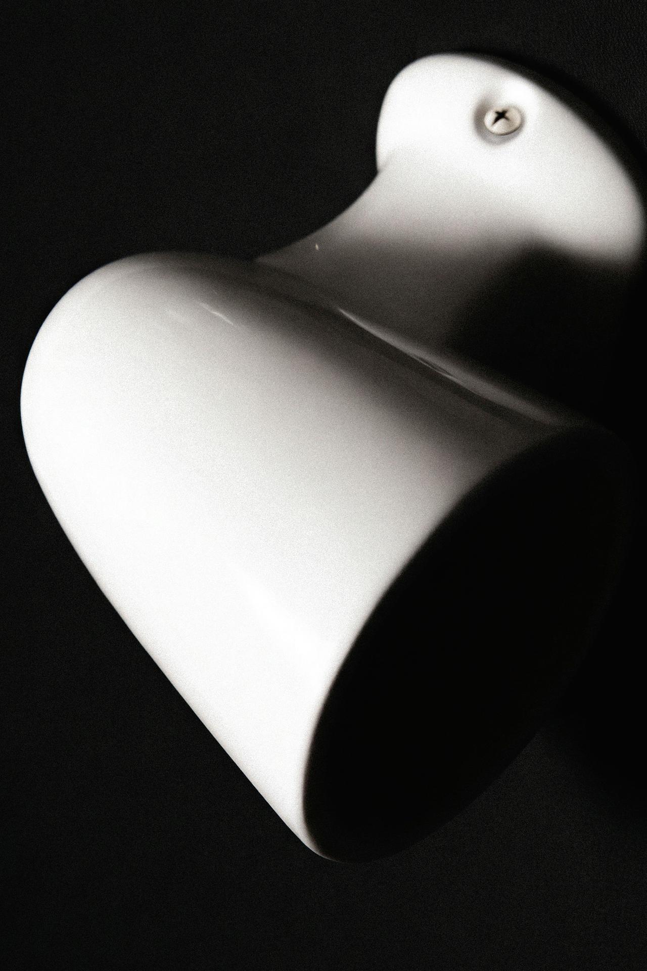 LAMP | CERAMIC WALL LIGHT — White
