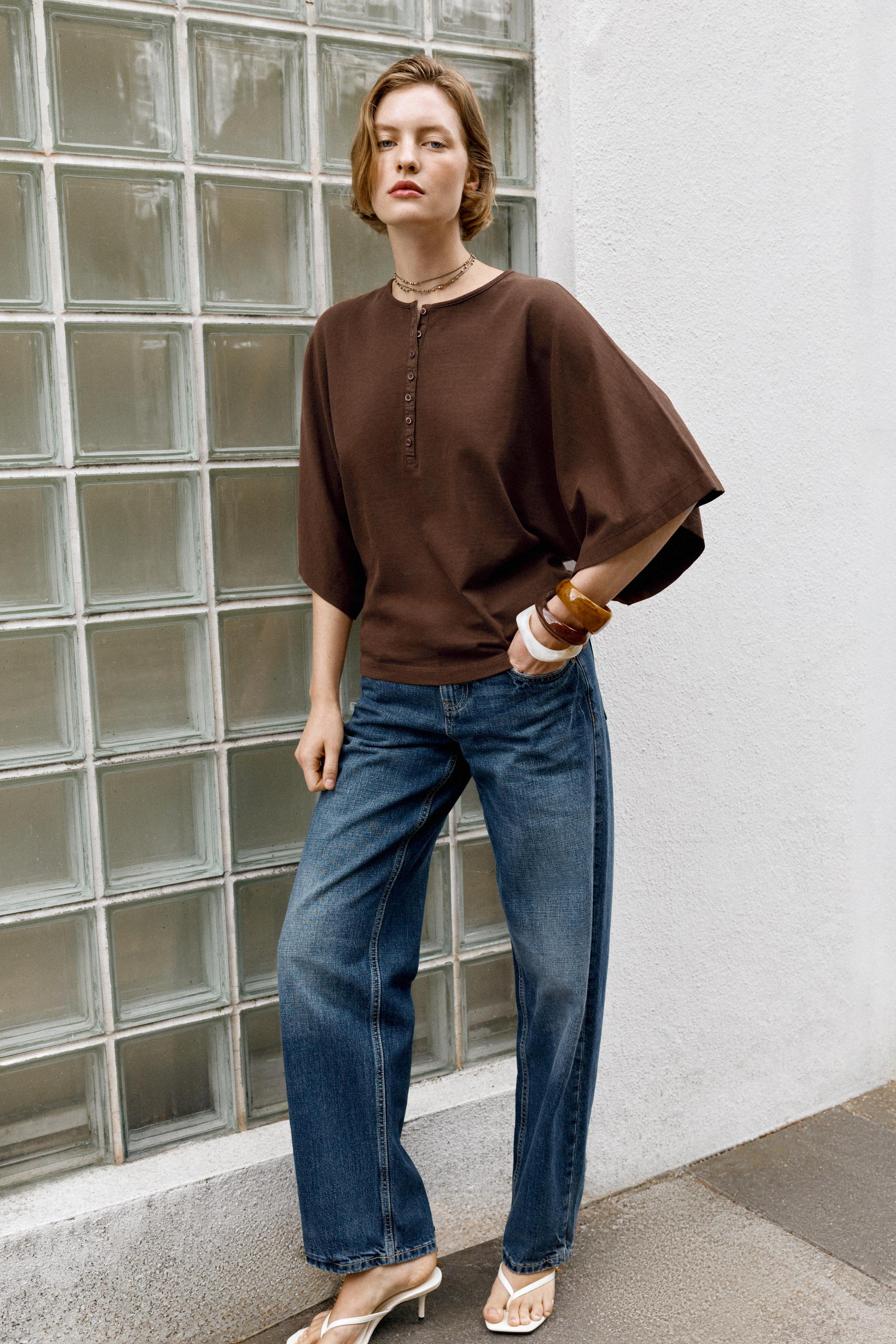 HENLEY NECK T-SHIRT — Brown