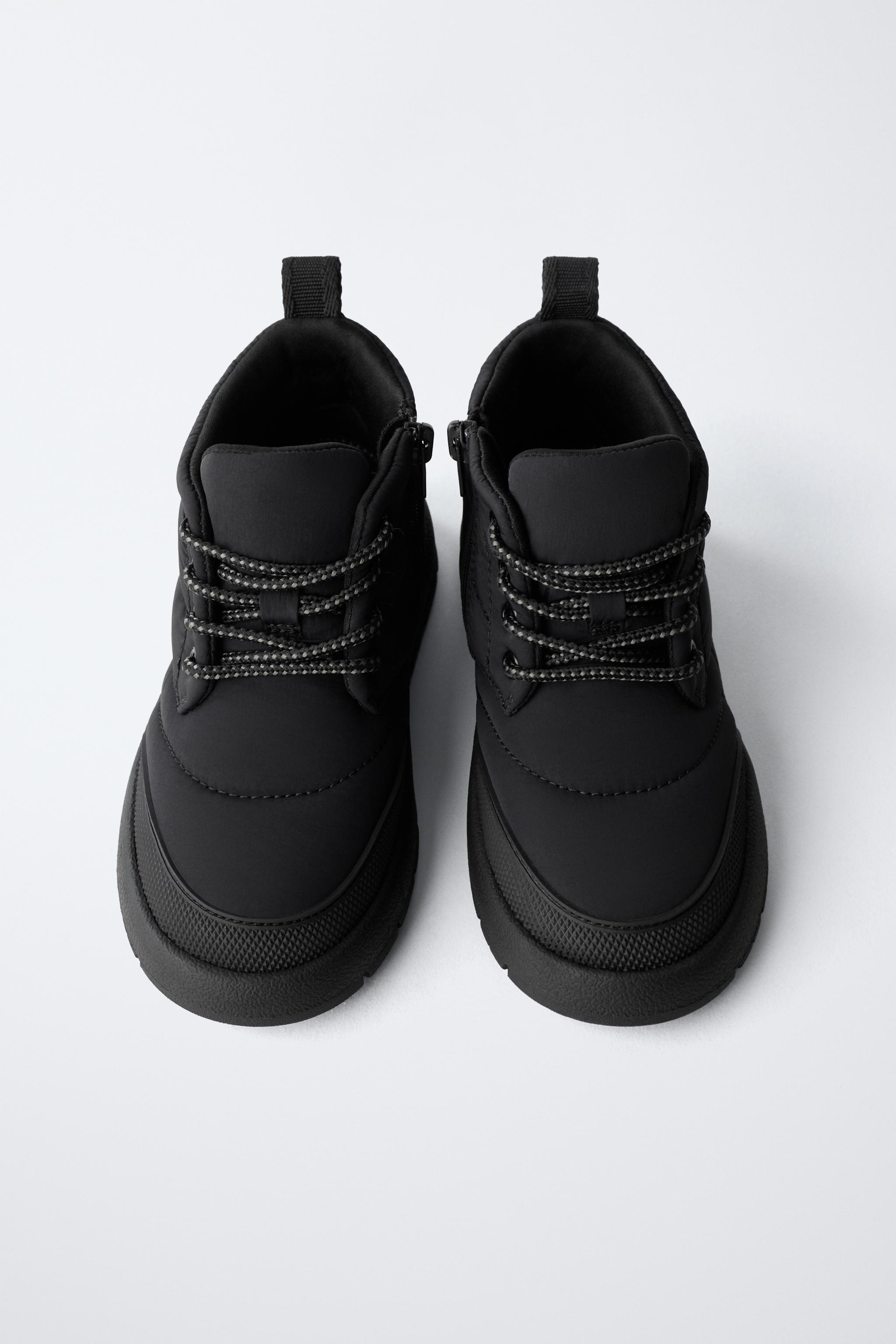 WATER REPELLENT NYLON BOOTS