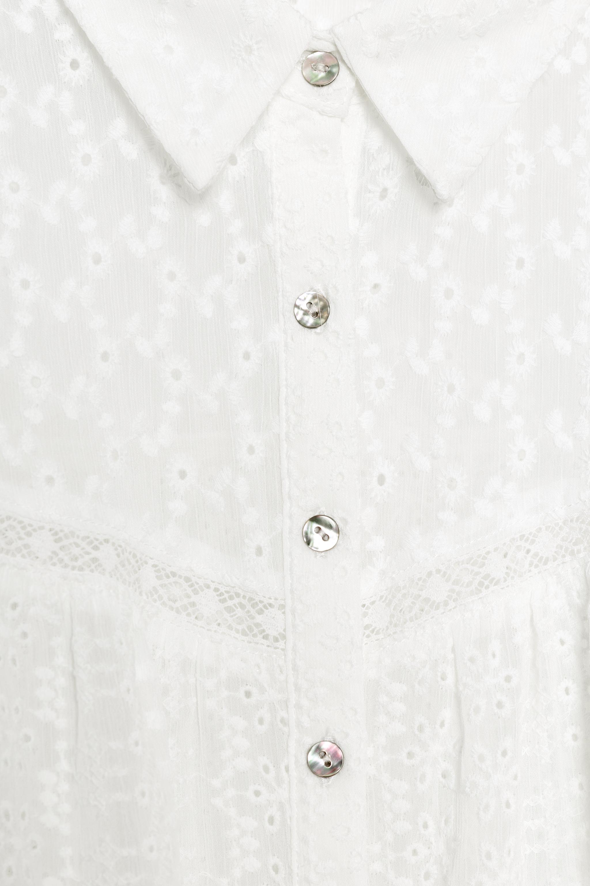 BLOUSE ROMANTIQUE BRODERIES AJOURÉES