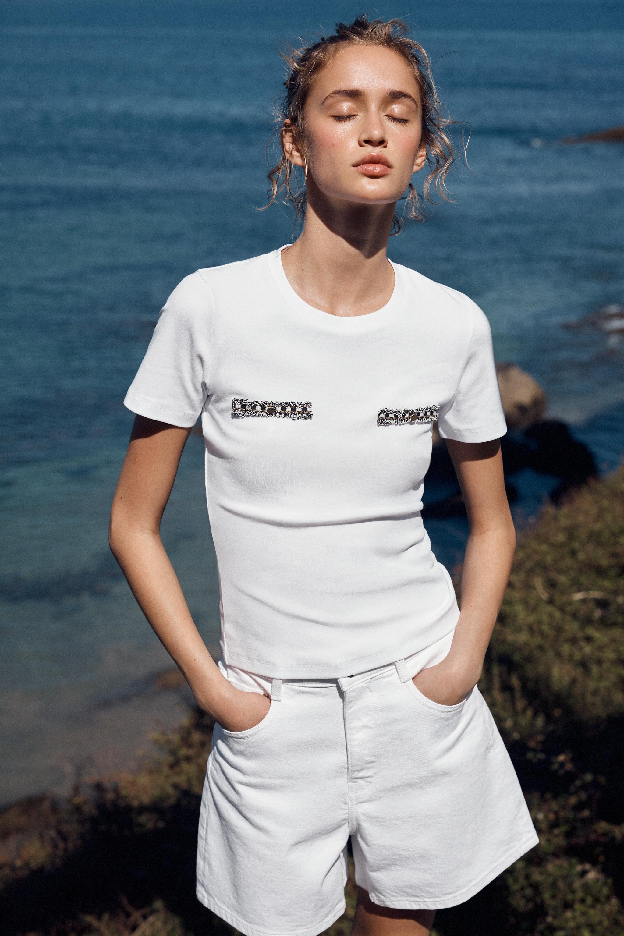 SHORT SLEEVE T-SHIRT WITH HARDWARE - White | ZARA Canada