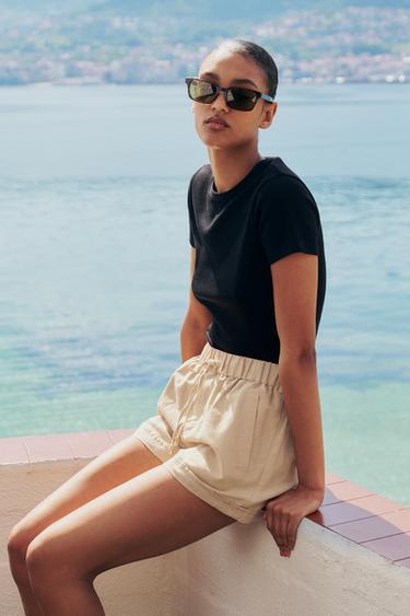 LINEN BLEND MID-RISE BERMUDA SHORTS - Sand by Zara