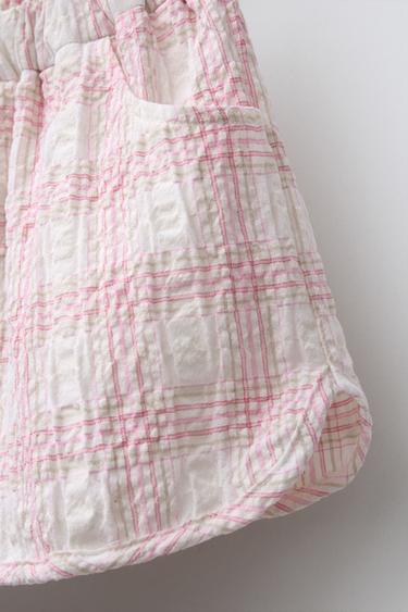 SHORT TEXTURÉ À CARREAUX - Écru de Zara - Image 2