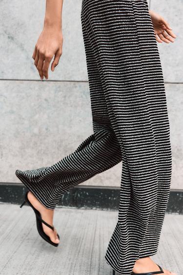 PANTALON BOUCLÉ À RAYURES - Noir / Écru de Zara - Image 4